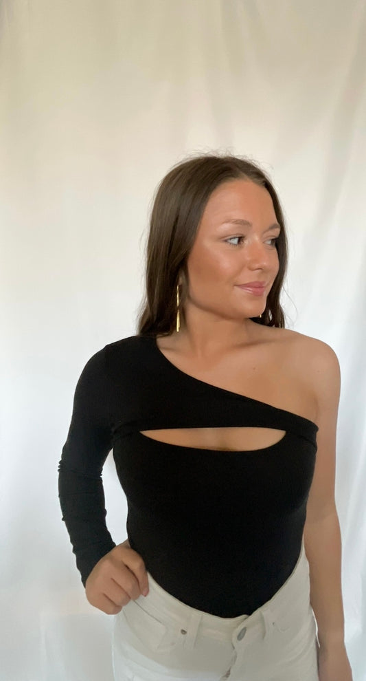 Remi Black One Shoulder Bodysuit